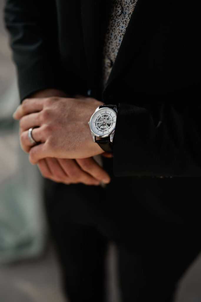 Detailaufnahme Uhr Bräutigam